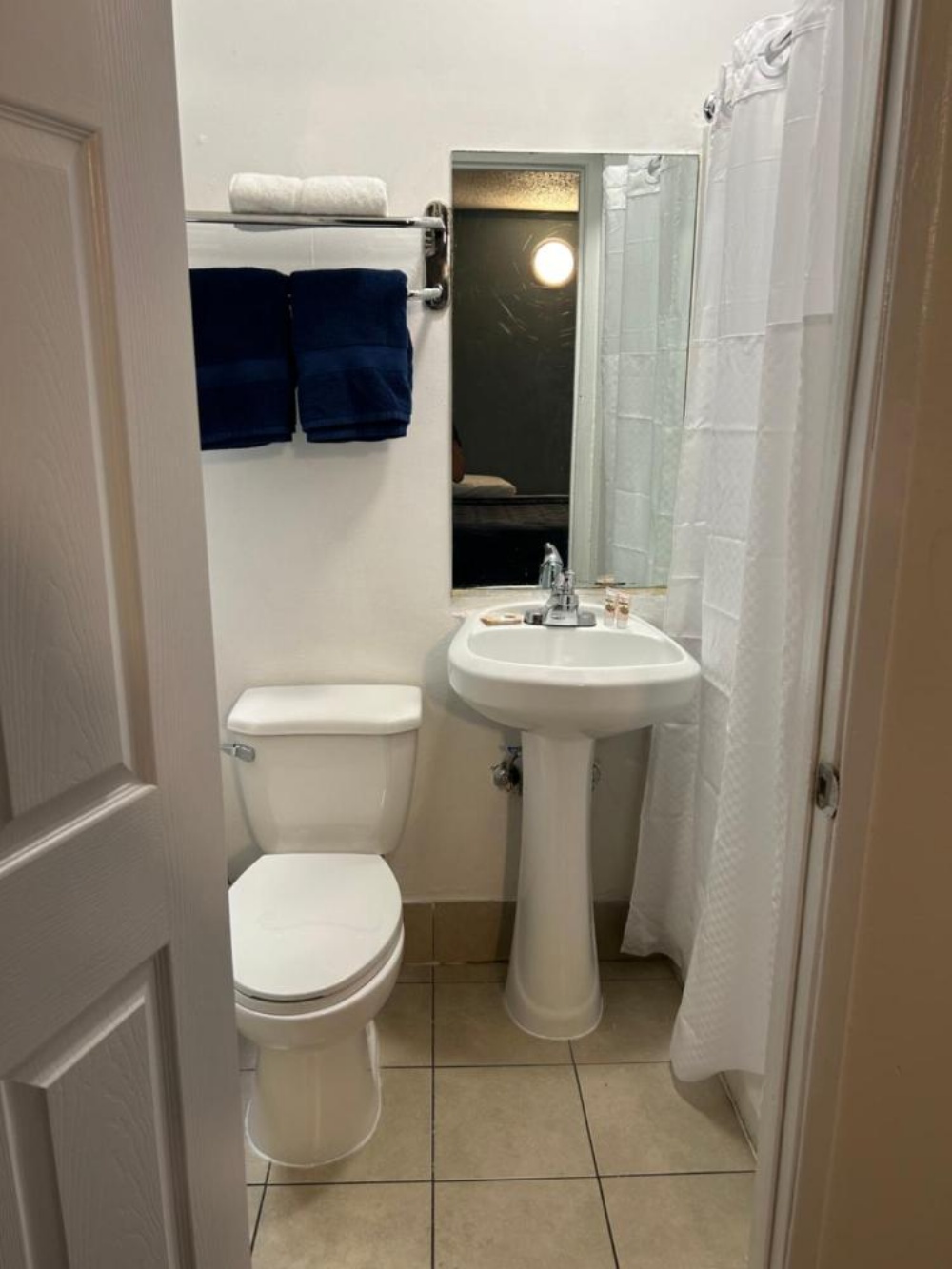 Budget Inn Hollywood